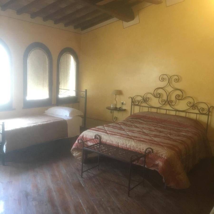 Camere Della Vecchia Posta Trevi Eksteriør bilde