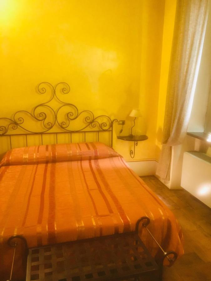 Camere Della Vecchia Posta Trevi Eksteriør bilde
